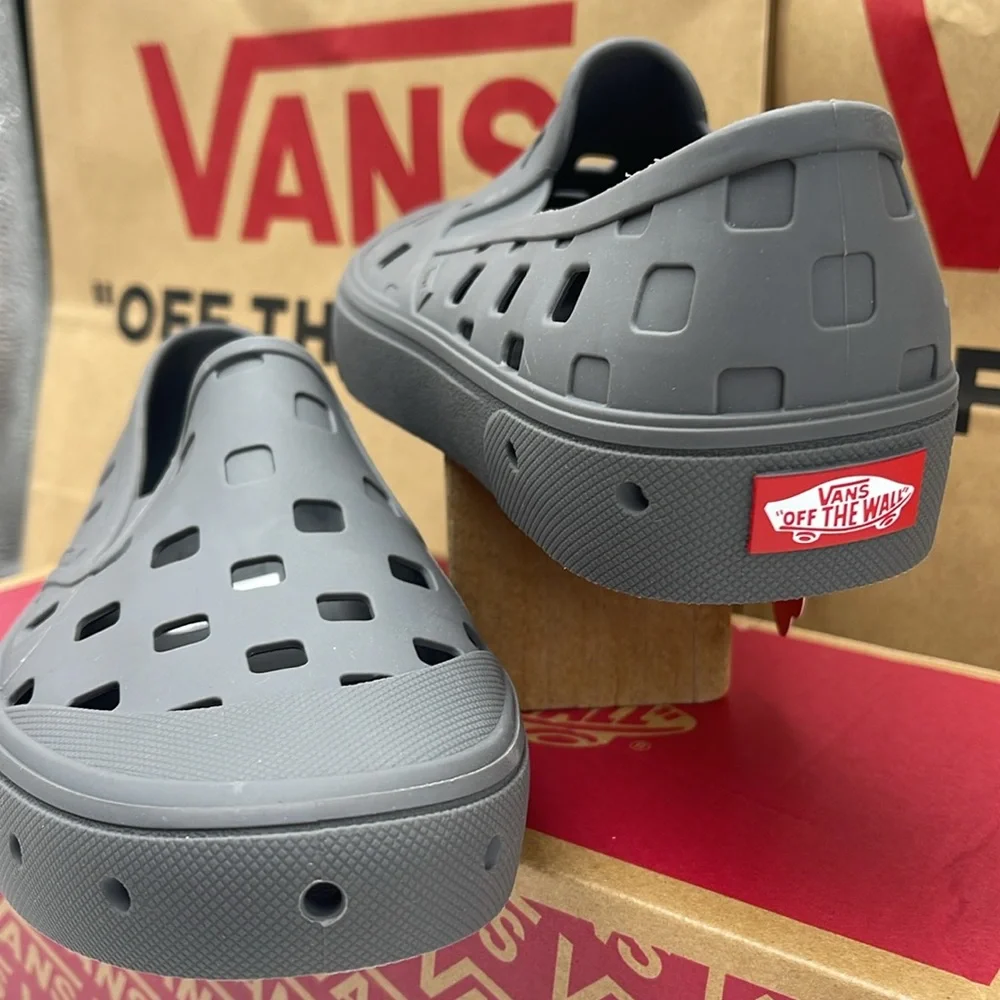 Vans WMNS Slip-On Trk Pewter
VNA5HF8PWT
Sneakers - Picture 10 of 16